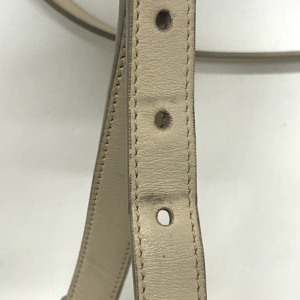 PRADA Cream Shoulder Bag - Picture 9 of 16